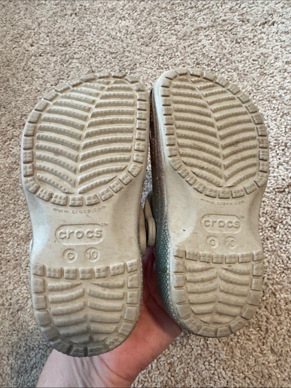 CROCS Kids Glitter Clog in Silver and Pink - Picture 3 of 4